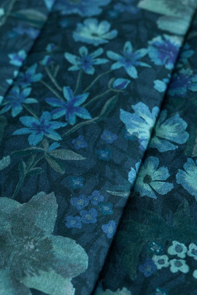 Courtepointe légère réversible en coton Marti à motif floral #3