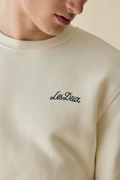 Les Deux Bouquet Graphic Crew Neck Sweatshirt