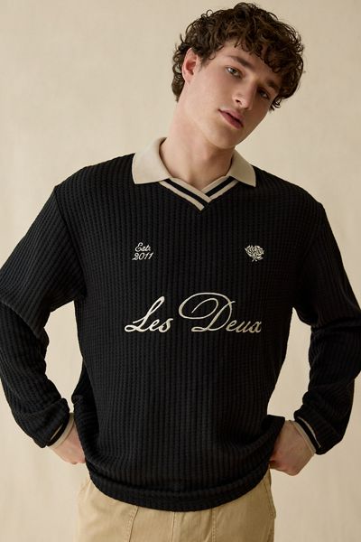 Les Deux Logo Quarter Zip Short Sleeve Polo Sweater | Urban Outfitters