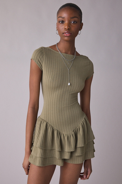 Green Dresses for Women | Urban Outfitters