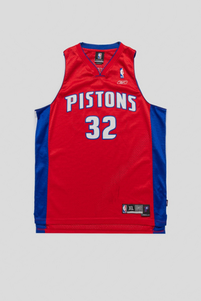 Vintage Detroit Pistons Basketball Jersey | Urban Outfitters