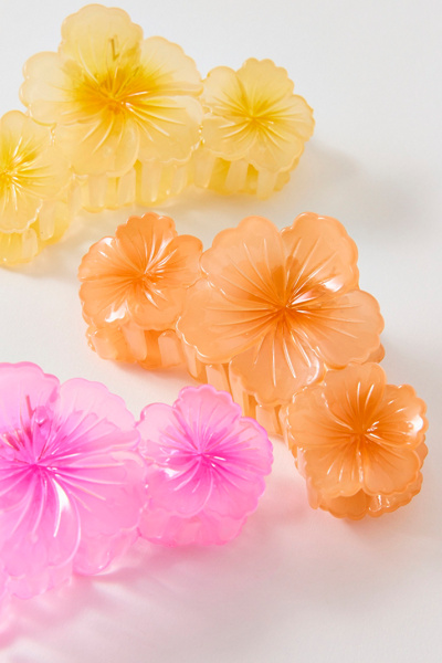 Triple Tropical Hibiscus Flower Claw Clip | Urban Outfitters