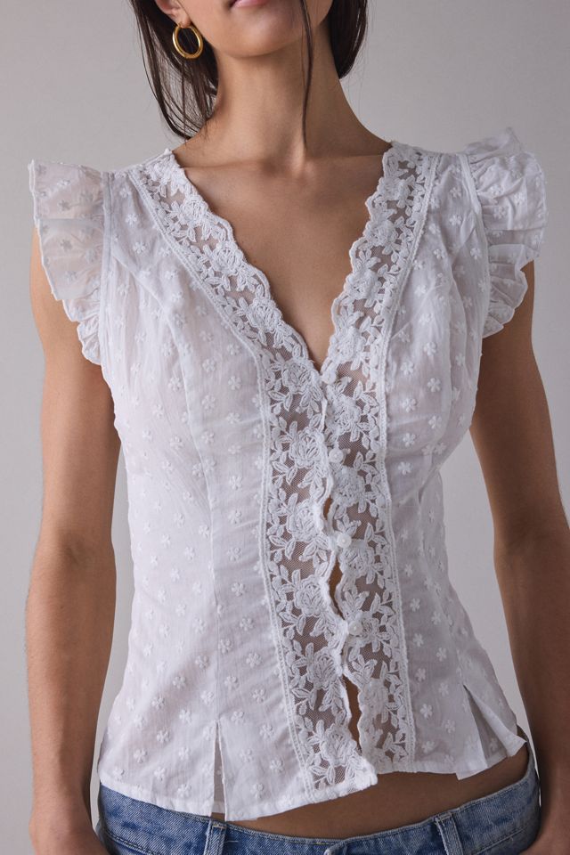 Kimchi Blue Aurelia Lace Trim Flutter Sleeve Blouse | Urban