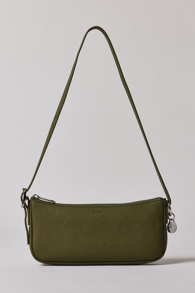 Sac pochette en cuir recyclé BAGGU #1