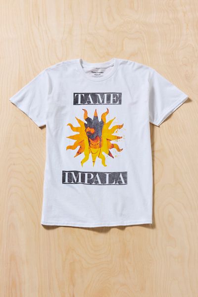 T-shirt graphique Deadbeat Tame Impala