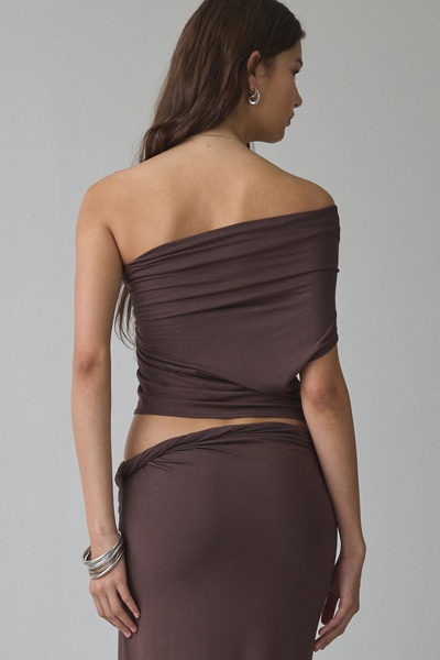 NIA Bartolo Jersey Knit Asymmetric Off-The-Shoulder Top