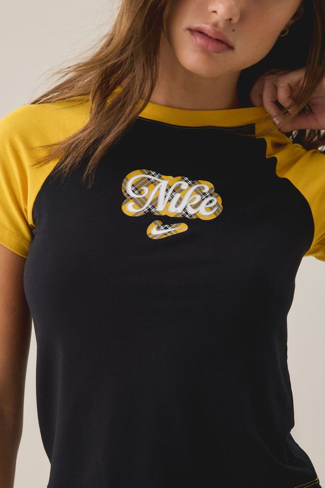 Nike Sportswear Chill Knit Graphic Raglan Cropped Tee #2