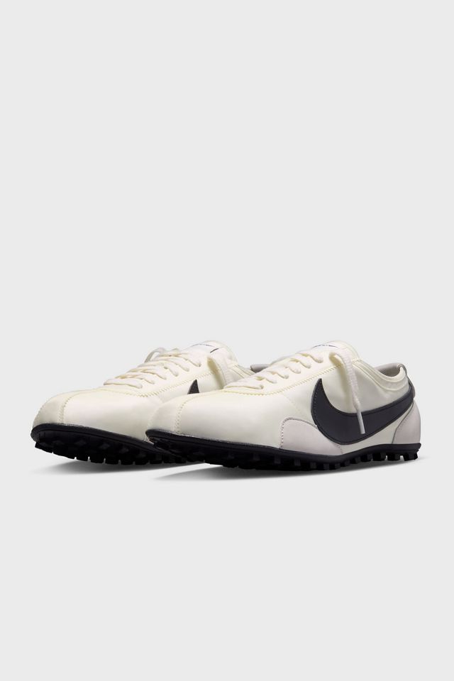 Nike Men's Moon Shoe OG Sneakers #1