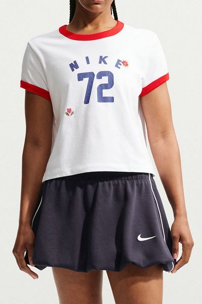 Nike Sportswear Floral Graphic Cropped Ringer Tee