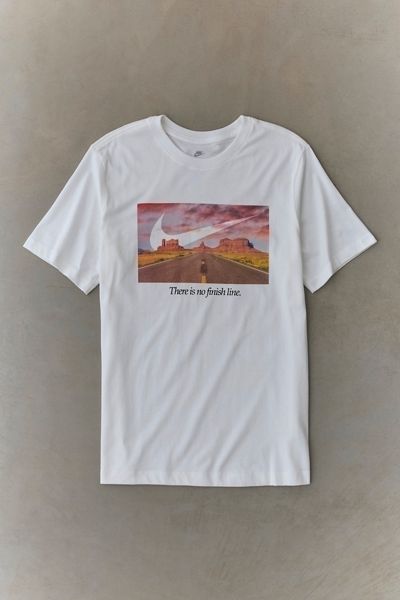 Nike Max90 No Finish Line Graphic Tee