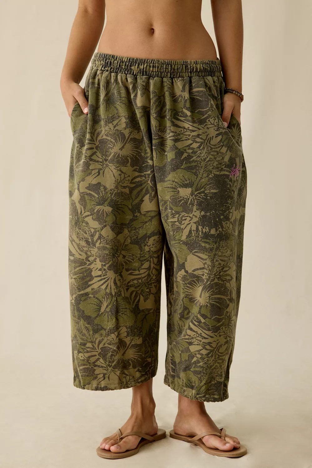 iets frans… Harri Piped Wide Leg Cropped Jogger Pants
