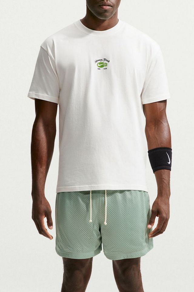 Nike M90 Basketball Graphic Tee #1
