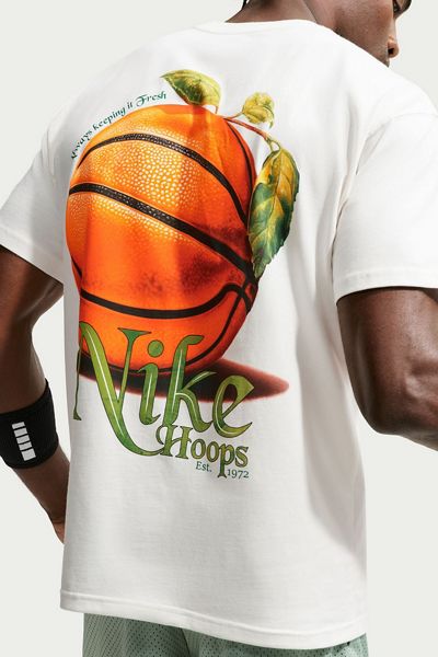 Nike M90 Basketball Graphic Tee