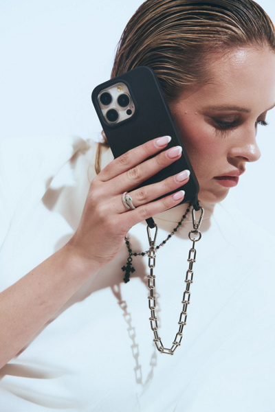 Cordée Cases Chain iPhone Case + Wristlet Set