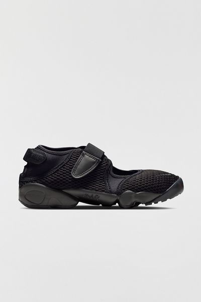 Nike Women's Air Rift Mesh Sneakers