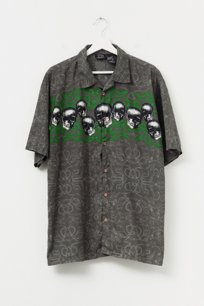 Vintage Y2K Skull Graphic Print Short Sleeve Button Up Shirt