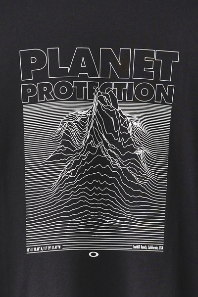 Oakley Reserve Momento Protopia Graphic Tee