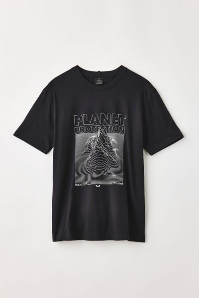 Oakley Reserve Momento Protopia Graphic Tee