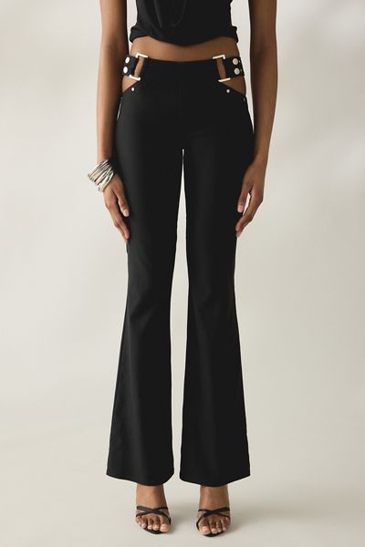 Kimchi Blue Hailey Stretch Pull-On Low-Rise Flare Pants | Urban