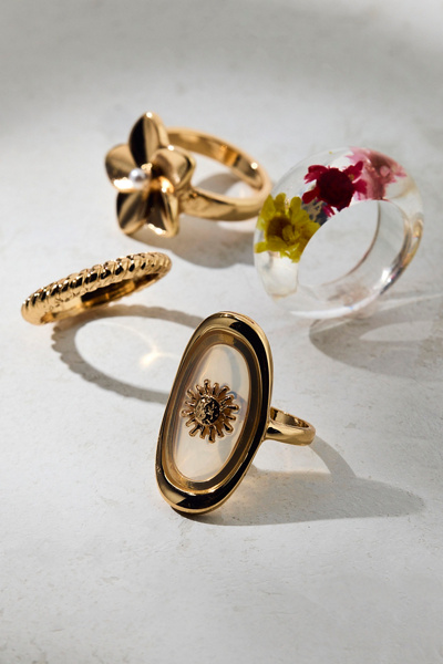 Bloom Flower Eclectic Rings Set | Urban Outfitters
