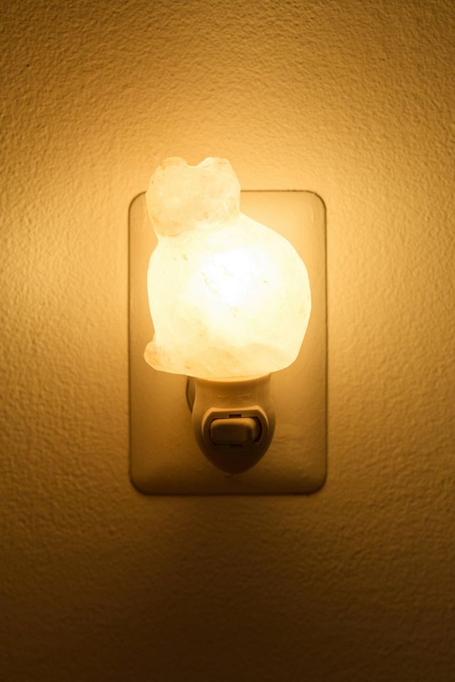 Cat Shaped Himalayan Salt Lamp Night Light #1