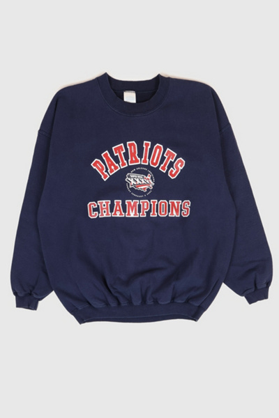 Vintage New England Patriots Super Bowl XXXVI Champions Crewneck