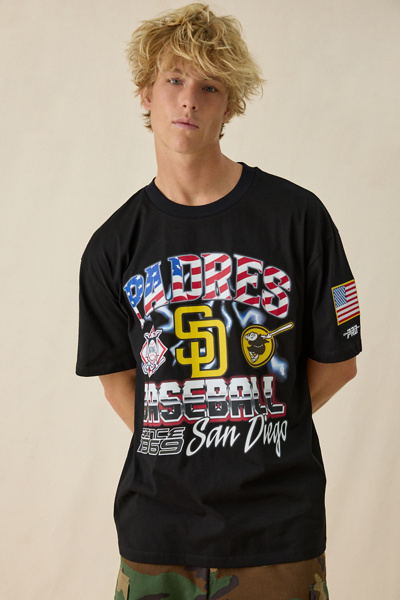 Pro Standard MLB San Diego Padres Victory Graphic Tee