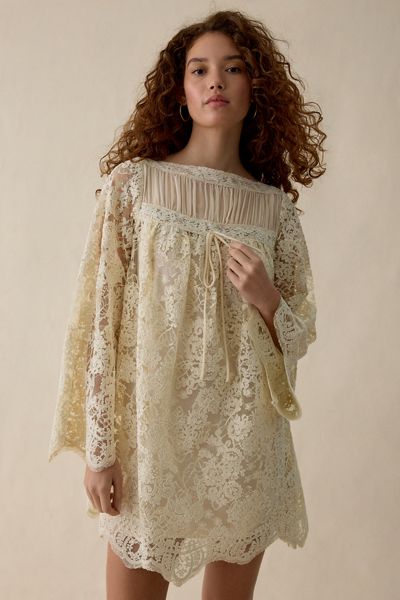 peach lace bridesmaid dresses Lace Scalloped Edge Short Sleeves Bridesmaid Dress| Plus Size