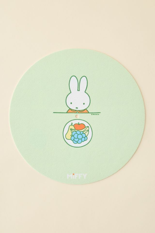 Tapis de plateau tournant aux fruits Miffy + Retrospekt #1