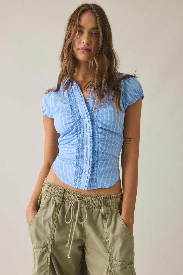 Chemise boutonnée UO Brynn à manches bouffantes et volants #2