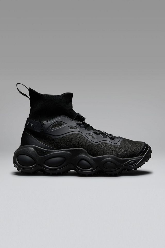 Oakley Men's Eon Navigator Sneakers #1