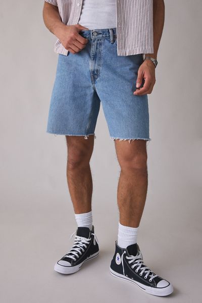 ReMADE By UO Levi’s® 6" Denim Shorts