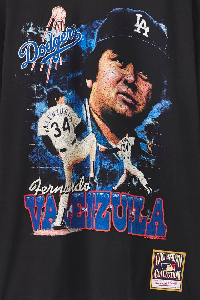 T-shirt graphique Mitchell & Ness MLB Legends Los Angeles Dodgers Fernando Valenzuela #1