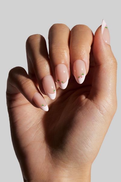 Celebritips Press-On Faux Nail Set