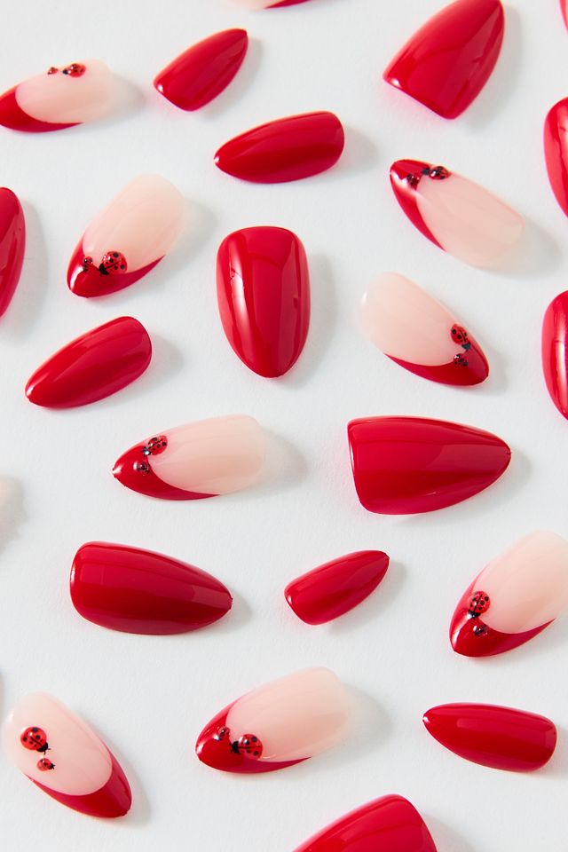 Celebritips Press-On Faux Nail Set #1