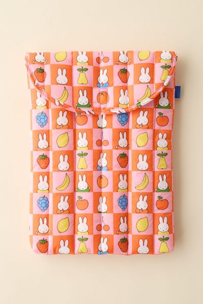 BAGGU & Miffy UO Exclusive Puffy 16” Recycled Laptop Sleeve