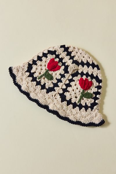 UO Tulip Granny Square Crochet Bucket Hat