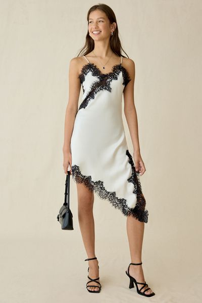 White Lace Dresses | Urban Outfitters