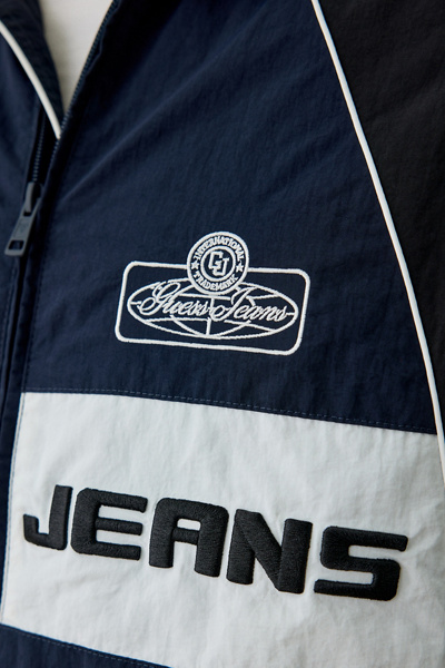 GUESS JEANS Crinkle Nylon Windbreaker Jacket