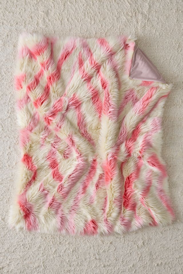 Sita Faux Fur Jacquard Throw Blanket #1