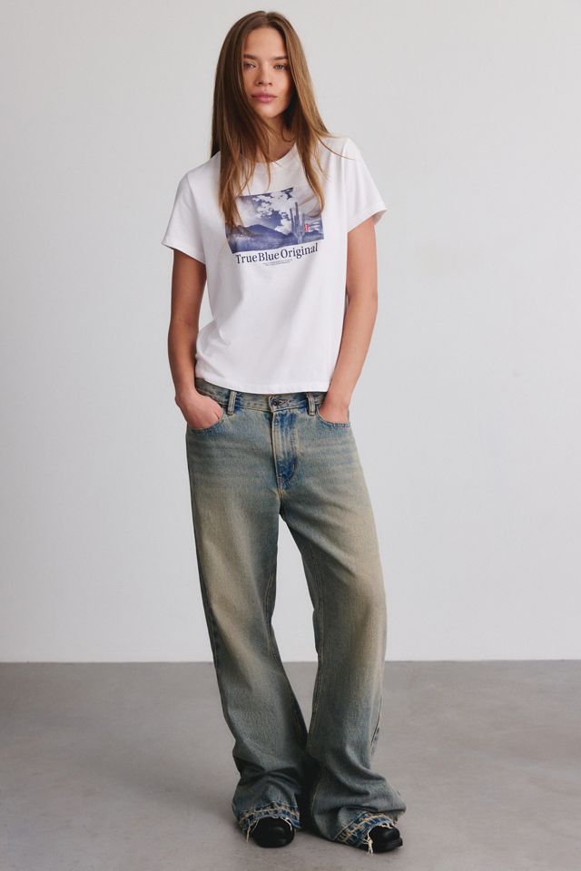 Levi’s® Graphic Logo Favorite Short Sleeve Tee #1