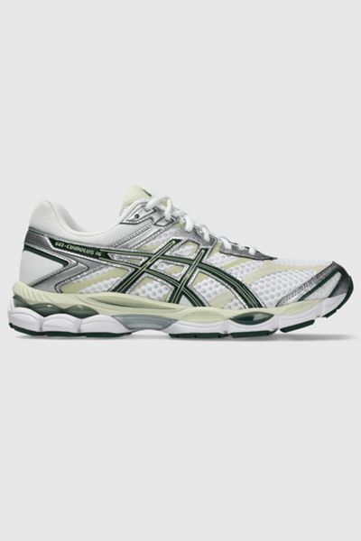 ASICS Gel-Cumulus 16 Sportstyle Sneakers | Urban Outfitters