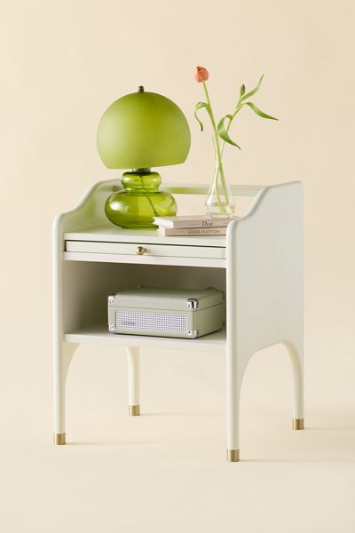 Doe Pull-Out Tray Storage Nightstand