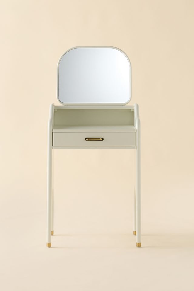 Doe Makeup Storage Vanity #2