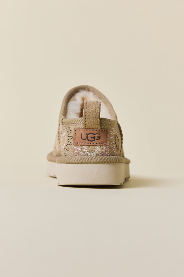 Bottes Classic Micro Mini Sun Stitch pour femmes de UGG #4