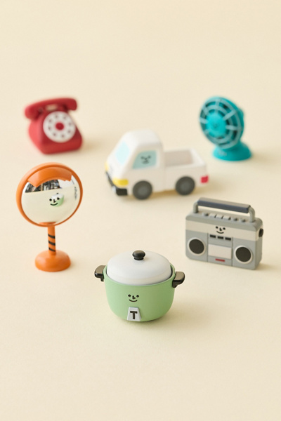 Hello Taiwan Nostalgia Series 3 Blind Box Figure | Urban Outfitters