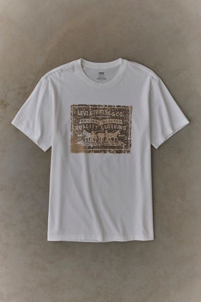 Levi’s® Two Horses Vintage Graphic Tee