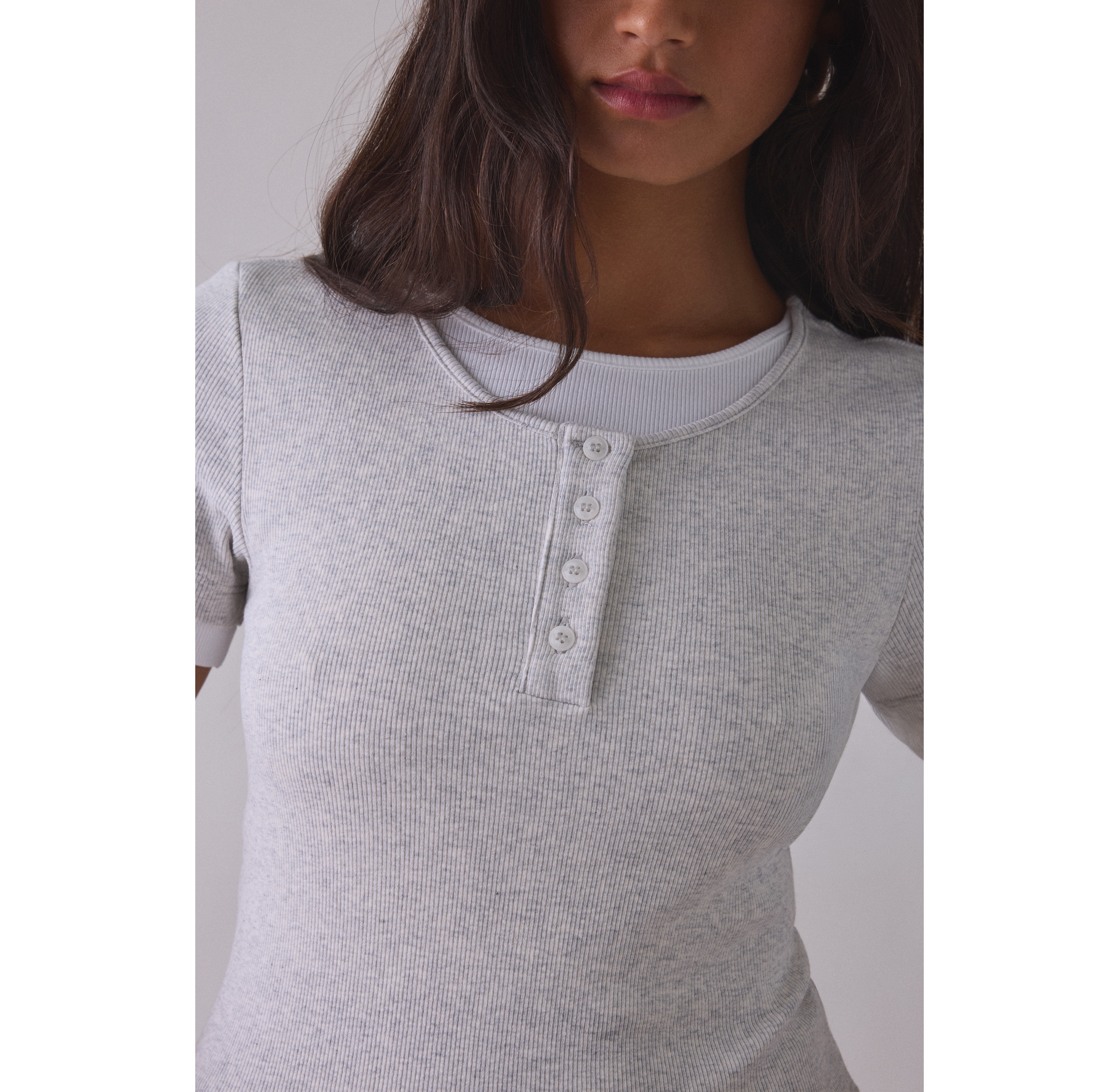 GUESS JEANS Layered Rib Knit Henley Tee