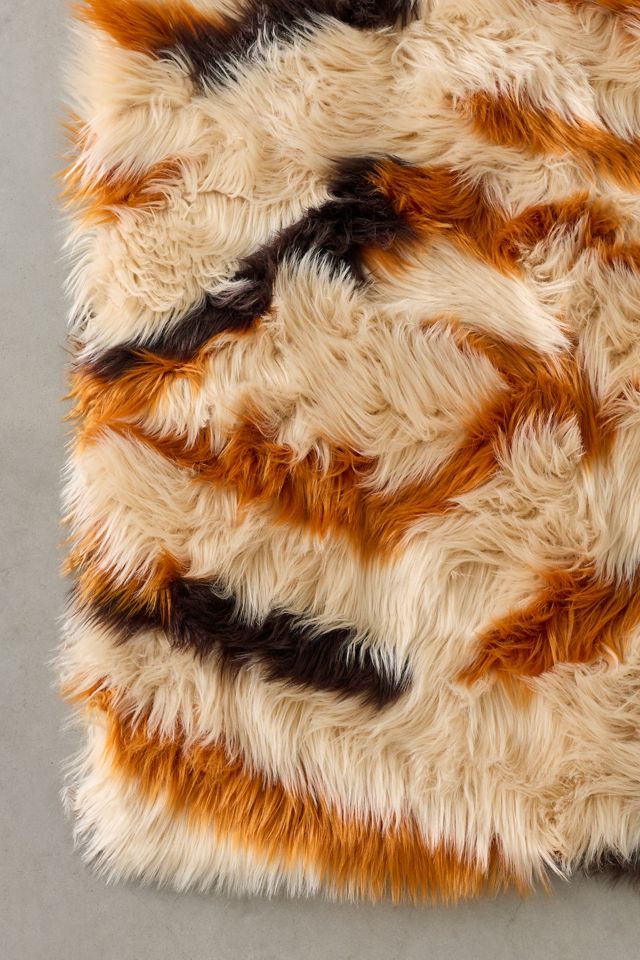 Sita Faux Fur Jacquard Rug #3