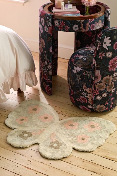 Butterfly Shaped Knitted Rug